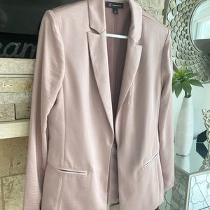 Beautiful satin blazer M